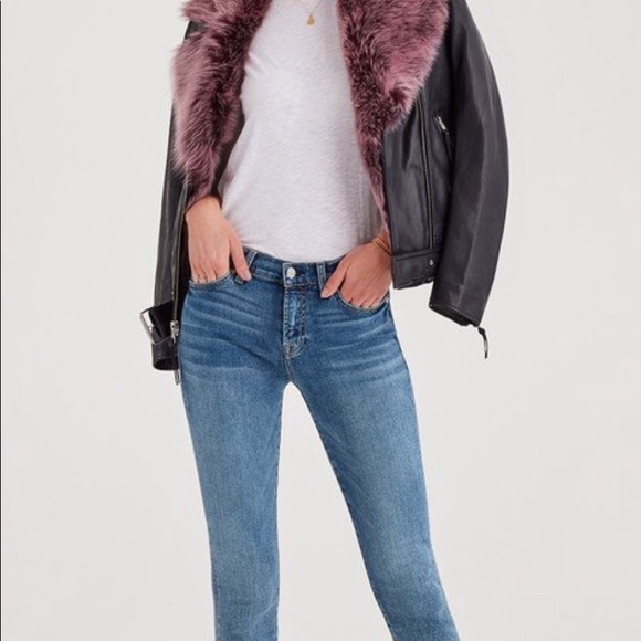 Leather jacket with removable brown fur collar - Picture 11 of 12